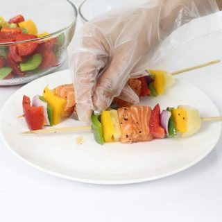 สลัดแซลมอนปิ้งย่าง (Grilled Salmon Salad)